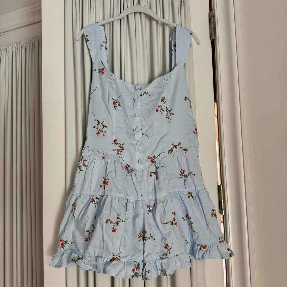Light blue floral romper - Never worn